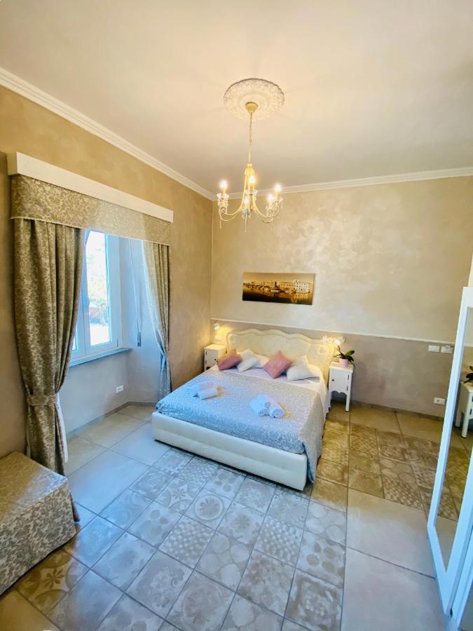 Domus Valadier B&B Guesthouse Φιουμιτσίνο Εξωτερικό φωτογραφία
