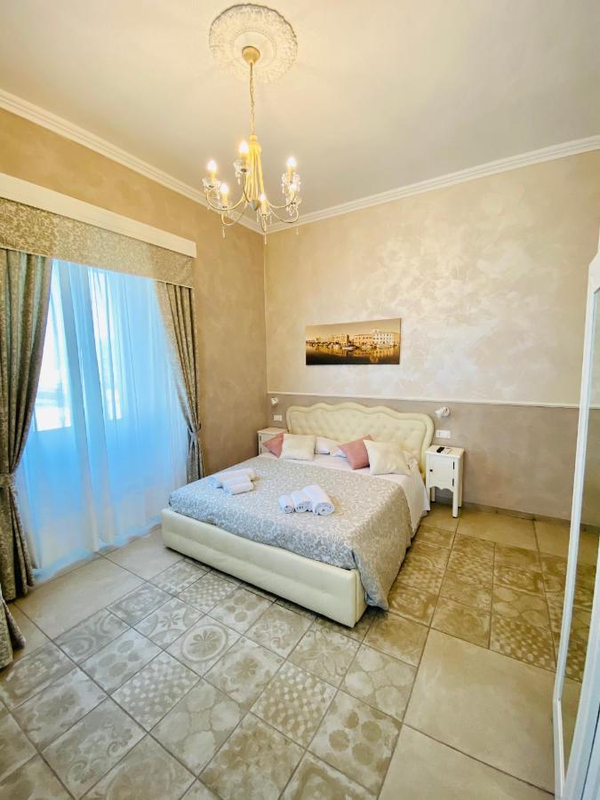 Domus Valadier B&B Guesthouse Φιουμιτσίνο Εξωτερικό φωτογραφία